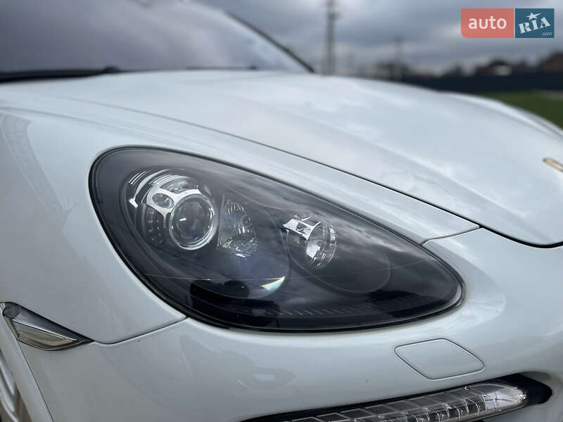 Внедорожник / Кроссовер Porsche Cayenne 2013 в Львове фото 7 Внедорожник / Кроссовер Porsche Cayenne 2013 в Львове