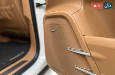 Позашляховик / Кросовер Porsche Cayenne 2013 в  фото 35 Позашляховик / Кросовер Porsche Cayenne 2013 в