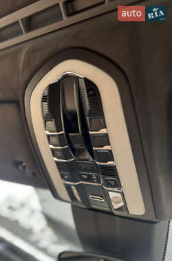 Позашляховик / Кросовер Porsche Cayenne 2013 в  фото 45 Позашляховик / Кросовер Porsche Cayenne 2013 в