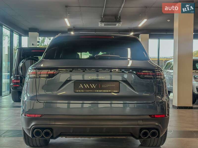 Позашляховик / Кросовер Porsche Cayenne 2019 в Львові