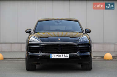 Внедорожник / Кроссовер Porsche Cayenne 2020 в 