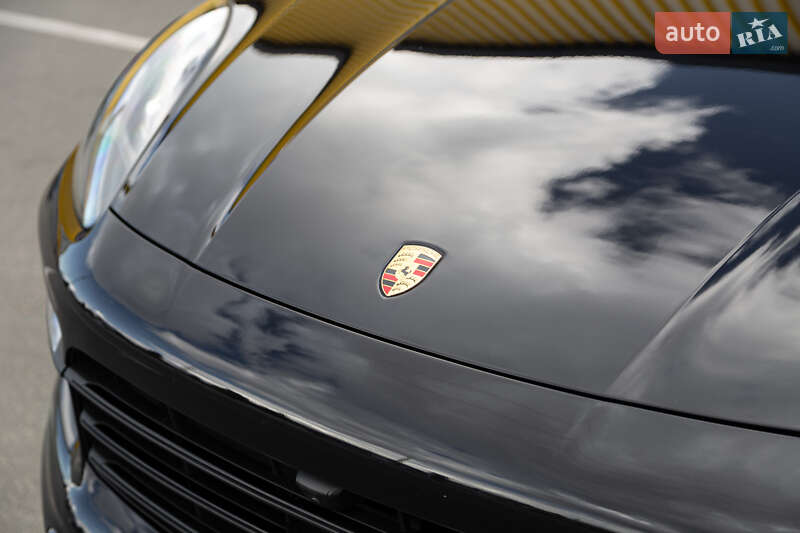 Позашляховик / Кросовер Porsche Cayenne 2020 в Києві