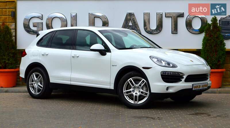Позашляховик / Кросовер Porsche Cayenne 2012 в Одесі