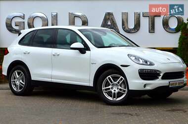 Внедорожник / Кроссовер Porsche Cayenne 2012 в 