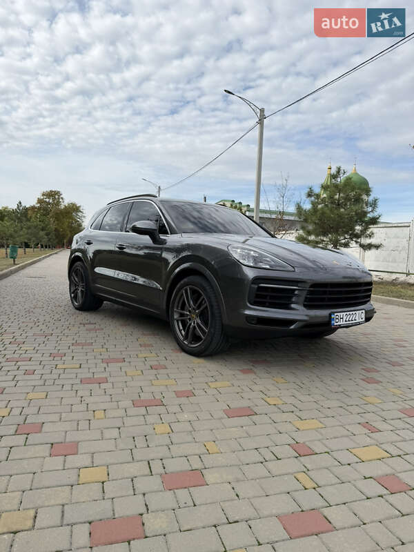 Внедорожник / Кроссовер Porsche Cayenne 2020 в Измаиле