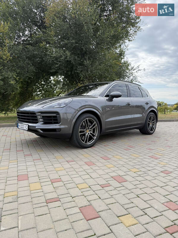Внедорожник / Кроссовер Porsche Cayenne 2020 в Измаиле