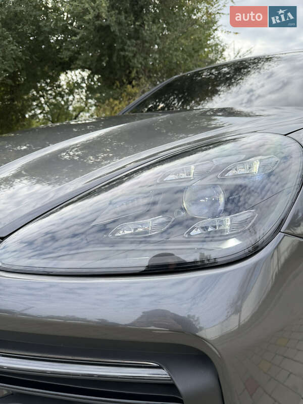 Внедорожник / Кроссовер Porsche Cayenne 2020 в Измаиле