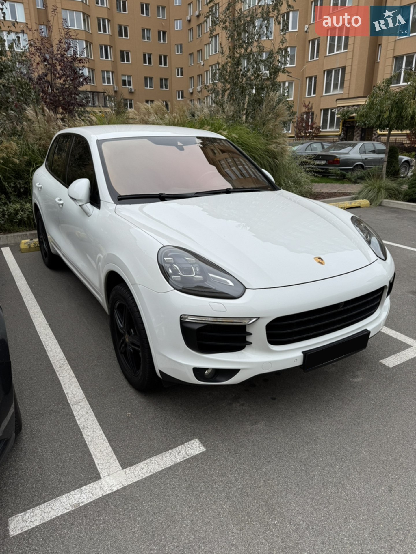 2016 Porsche Cayenne - мініатюра 20
