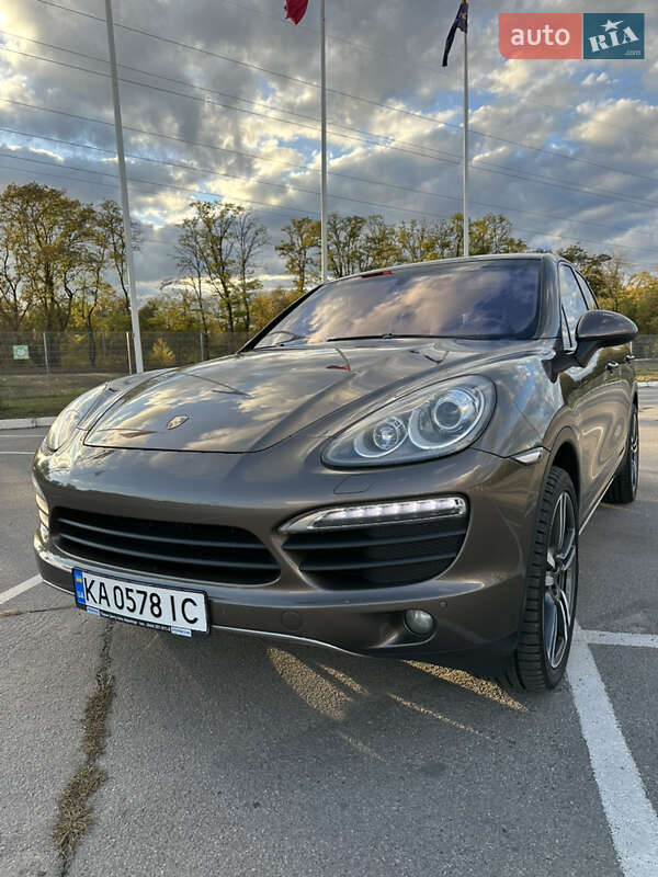 Внедорожник / Кроссовер Porsche Cayenne 2011 в Запорожье фото 5 Внедорожник / Кроссовер Porsche Cayenne 2011 в Запорожье