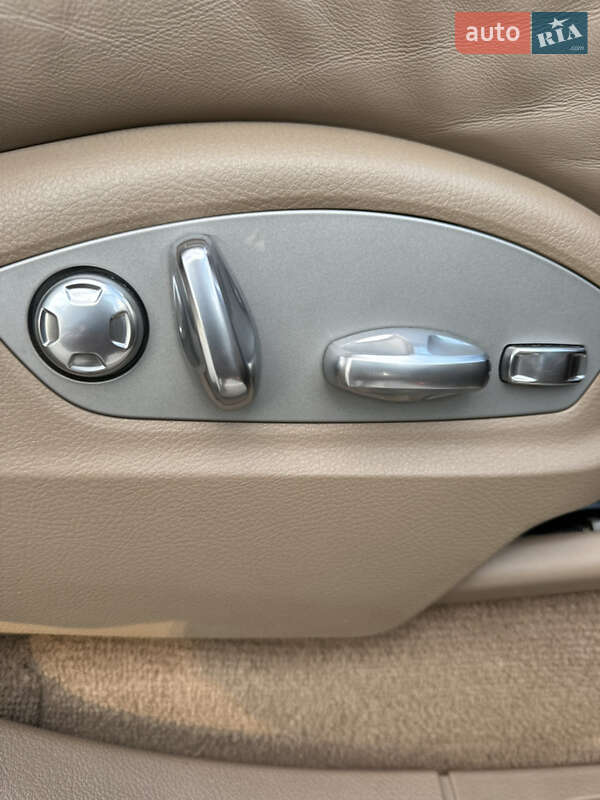 Внедорожник / Кроссовер Porsche Cayenne 2011 в Запорожье фото 49 Внедорожник / Кроссовер Porsche Cayenne 2011 в Запорожье