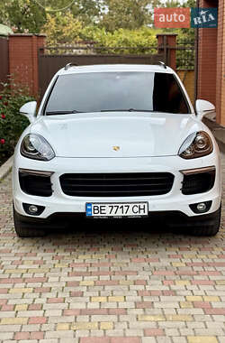 porsche cayenne 2016 в Миколаїв від професійного продавця Юрий