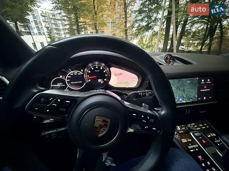 Позашляховик / Кросовер Porsche Cayenne 2018 в Львові