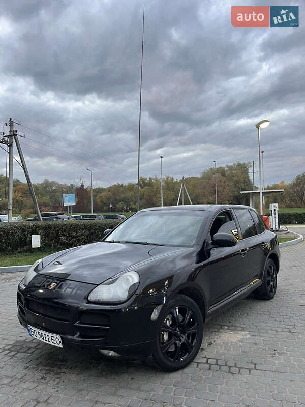 Позашляховик / Кросовер Porsche Cayenne 2006 в 