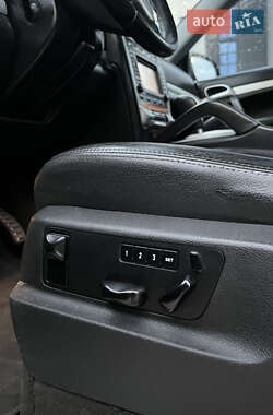 Позашляховик / Кросовер Porsche Cayenne 2006 в 