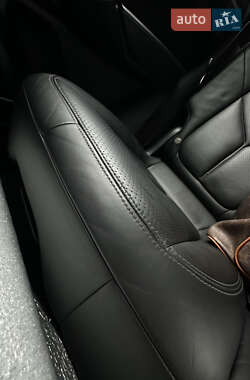 Позашляховик / Кросовер Porsche Cayenne 2012 в  фото 33 Позашляховик / Кросовер Porsche Cayenne 2012 в