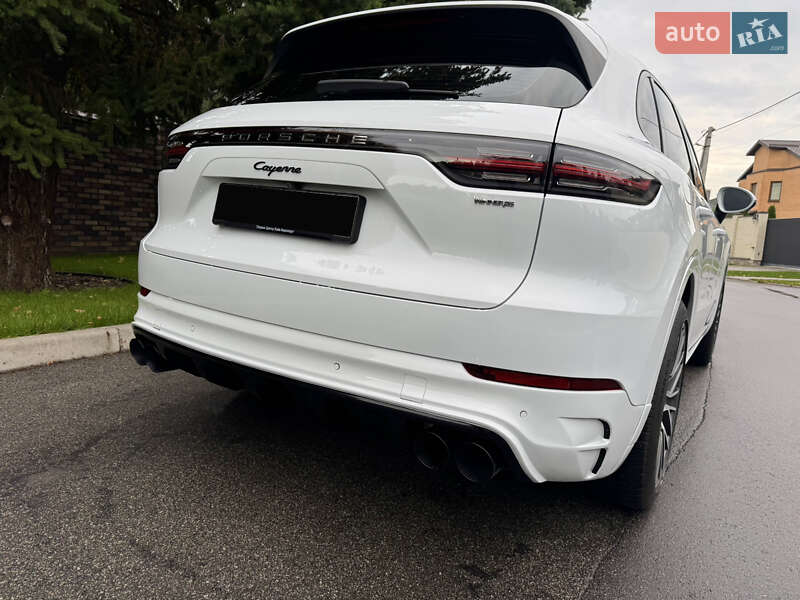 Внедорожник / Кроссовер Porsche Cayenne 2018 в Киеве фото 20 Внедорожник / Кроссовер Porsche Cayenne 2018 в Киеве