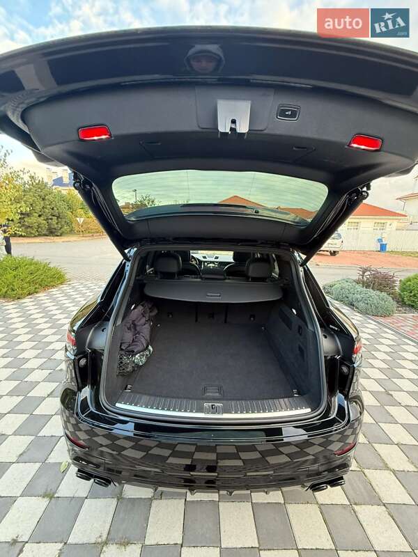 Внедорожник / Кроссовер Porsche Cayenne 2017 в Одессе