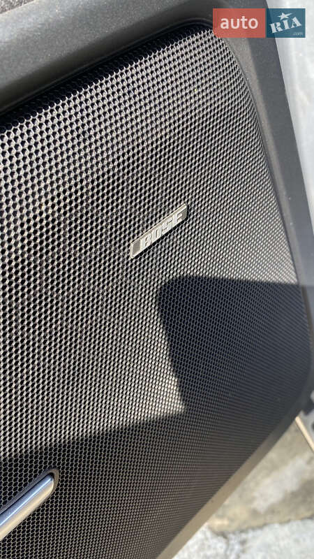 Внедорожник / Кроссовер Porsche Cayenne 2015 в Киеве