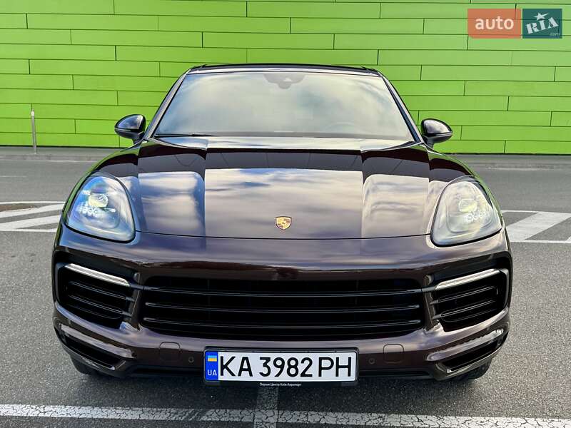 Внедорожник / Кроссовер Porsche Cayenne 2018 в Киеве фото 9 Внедорожник / Кроссовер Porsche Cayenne 2018 в Киеве