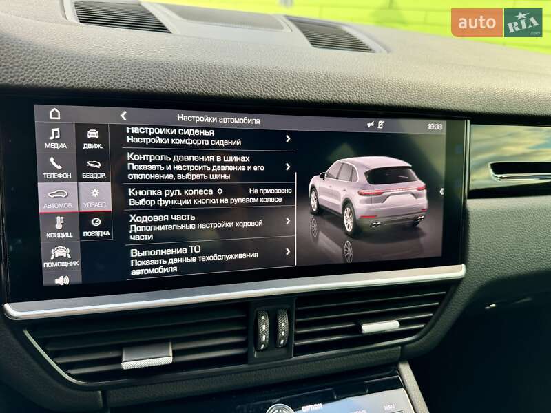 Внедорожник / Кроссовер Porsche Cayenne 2018 в Киеве фото 67 Внедорожник / Кроссовер Porsche Cayenne 2018 в Киеве