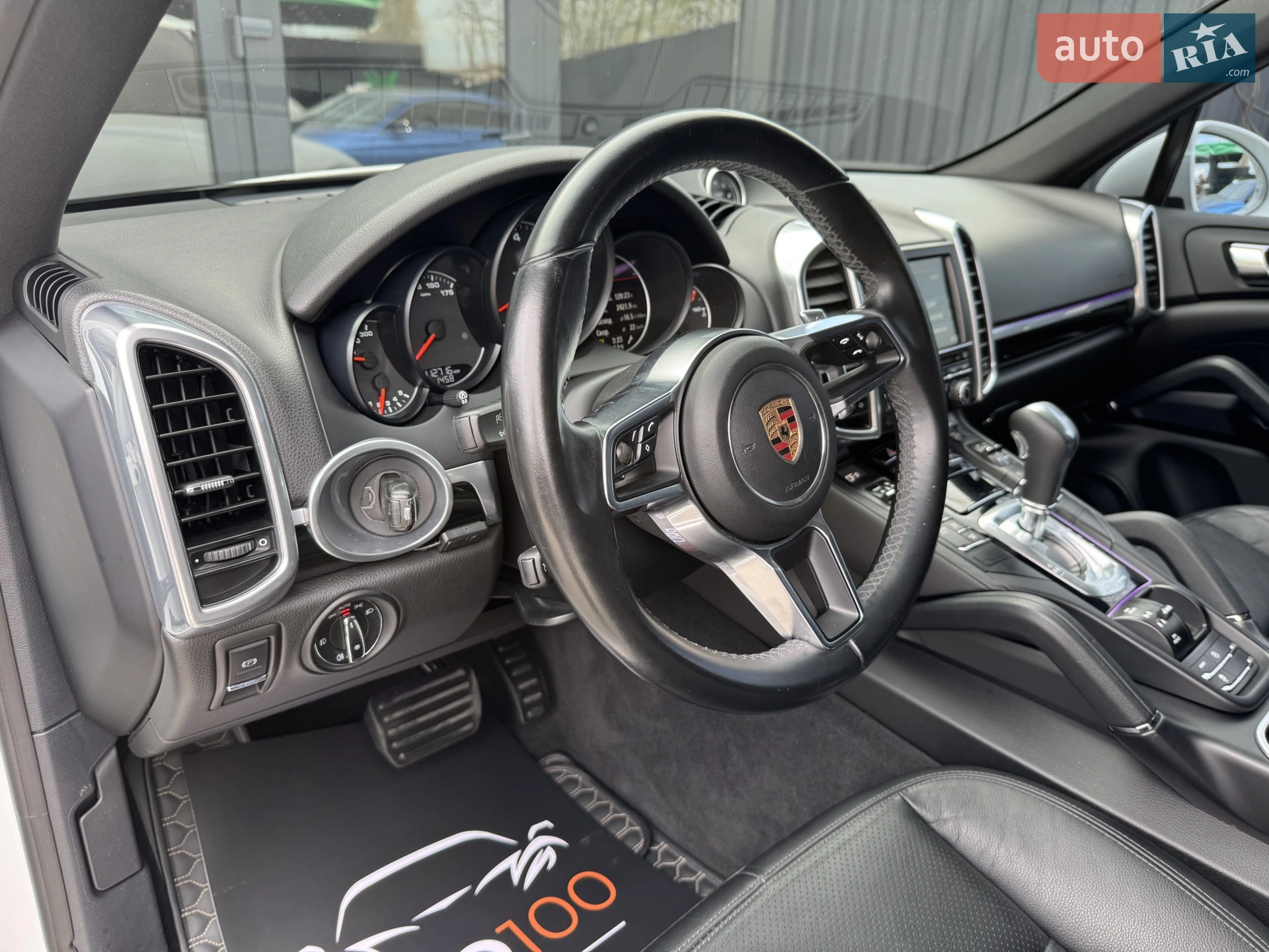 2016 Porsche Cayenne - мініатюра 17