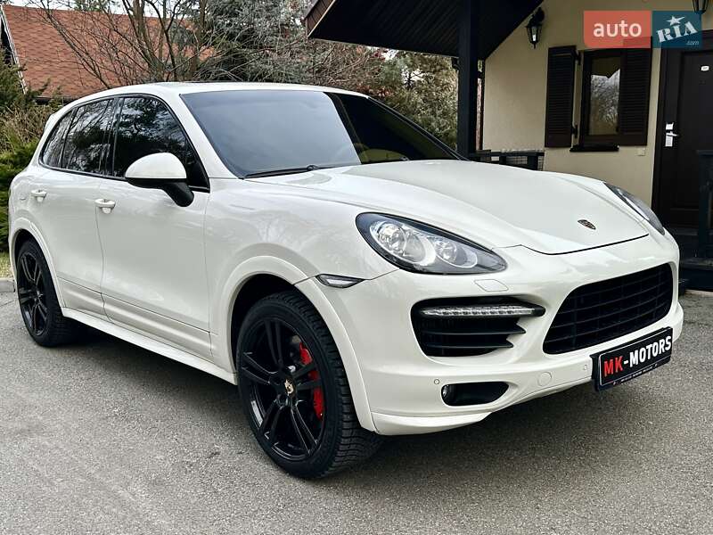 Porsche Cayenne 2010