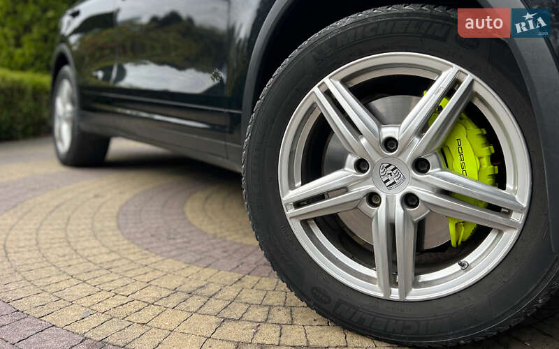 Позашляховик / Кросовер Porsche Cayenne 2015 в Львові фото 26 Позашляховик / Кросовер Porsche Cayenne 2015 в Львові