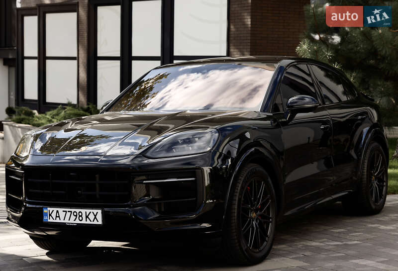 Внедорожник / Кроссовер Porsche Cayenne 2024 в  фото Внедорожник / Кроссовер Porsche Cayenne 2024 в
