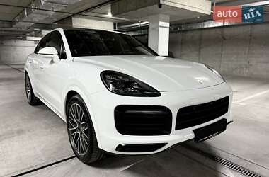 Позашляховик / Кросовер Porsche Cayenne 2019 в  фото 20 Позашляховик / Кросовер Porsche Cayenne 2019 в
