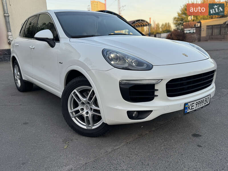 Внедорожник / Кроссовер Porsche Cayenne 2015 в Днепре фото 6 Внедорожник / Кроссовер Porsche Cayenne 2015 в Днепре