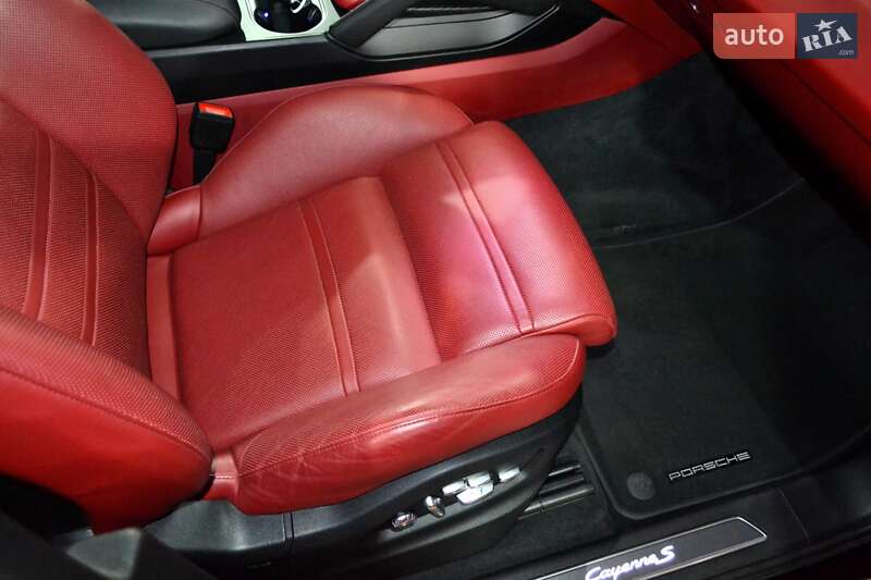 Внедорожник / Кроссовер Porsche Cayenne 2020 в Харькове фото 15 Внедорожник / Кроссовер Porsche Cayenne 2020 в Харькове