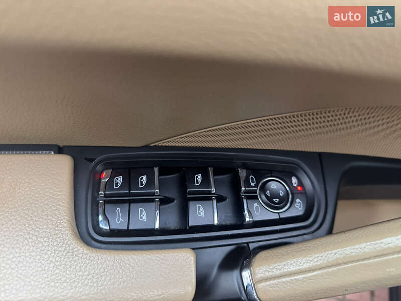 Позашляховик / Кросовер Porsche Cayenne 2015 в Києві фото 13 Позашляховик / Кросовер Porsche Cayenne 2015 в Києві