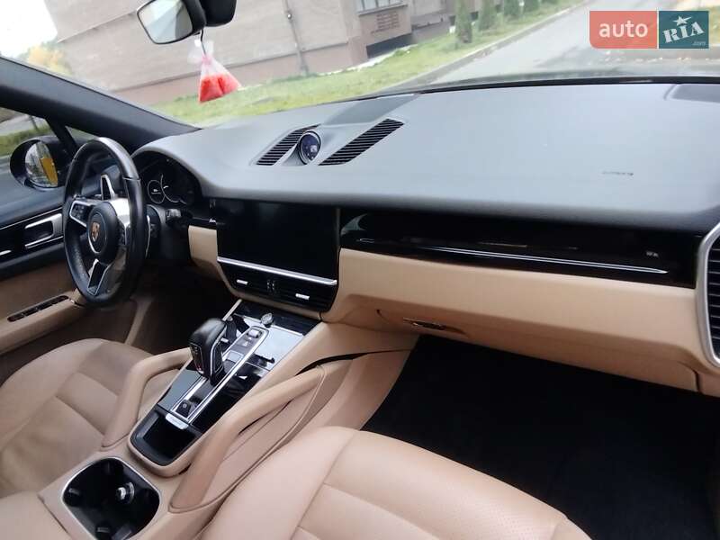 Позашляховик / Кросовер Porsche Cayenne 2018 в Чернігові фото 31 Позашляховик / Кросовер Porsche Cayenne 2018 в Чернігові