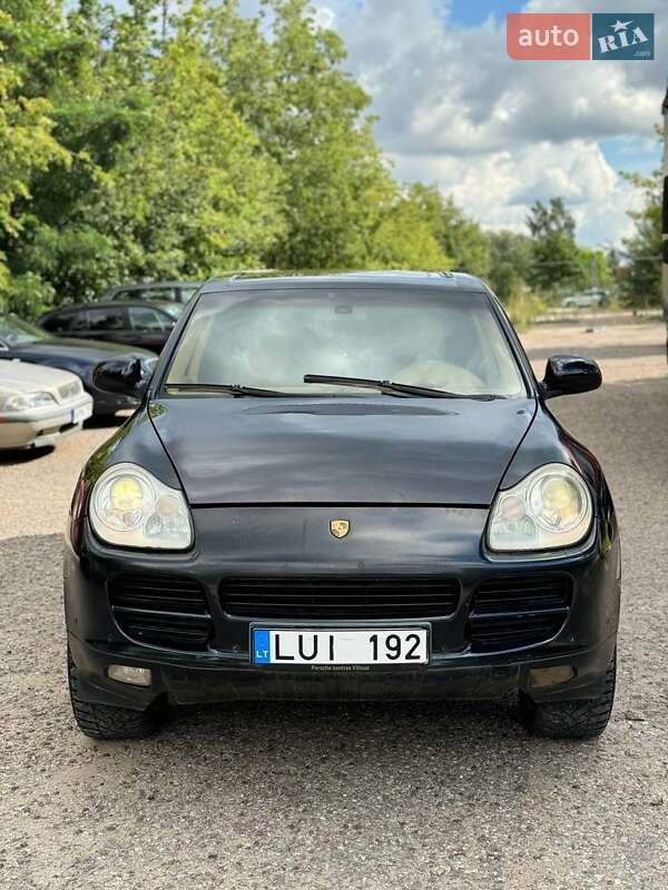 Внедорожник / Кроссовер Porsche Cayenne 2005 в Одессе