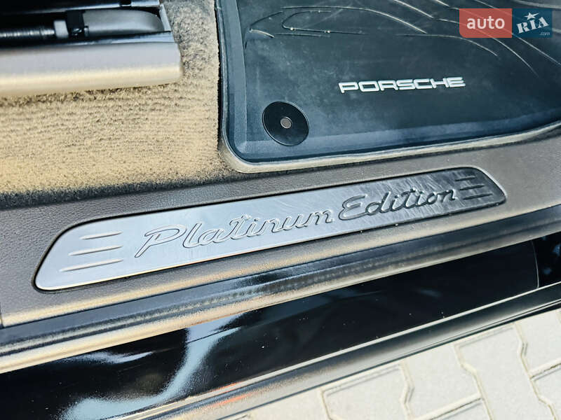 Внедорожник / Кроссовер Porsche Cayenne 2017 в Одессе фото 62 Внедорожник / Кроссовер Porsche Cayenne 2017 в Одессе