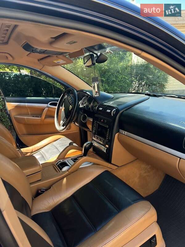 Позашляховик / Кросовер Porsche Cayenne 2007 в Кам'янському