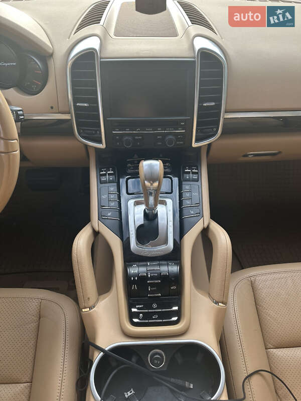 Позашляховик / Кросовер Porsche Cayenne 2013 в Києві фото 15 Позашляховик / Кросовер Porsche Cayenne 2013 в Києві