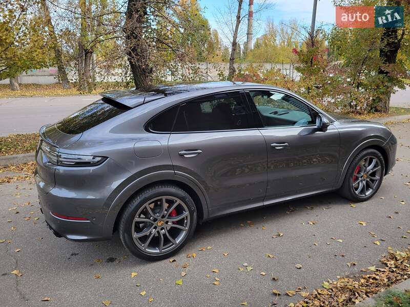 Внедорожник / Кроссовер Porsche Cayenne 2020 в Киеве фото 24 Внедорожник / Кроссовер Porsche Cayenne 2020 в Киеве