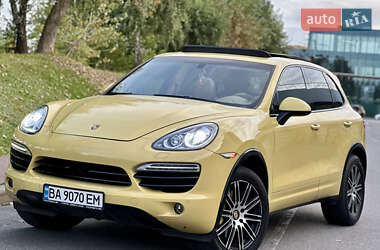 Внедорожник / Кроссовер Porsche Cayenne 2010 в Киеве