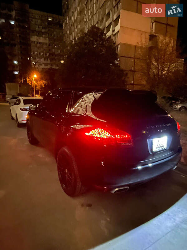 Позашляховик / Кросовер Porsche Cayenne 2014 в Дніпрі фото 6 Позашляховик / Кросовер Porsche Cayenne 2014 в Дніпрі