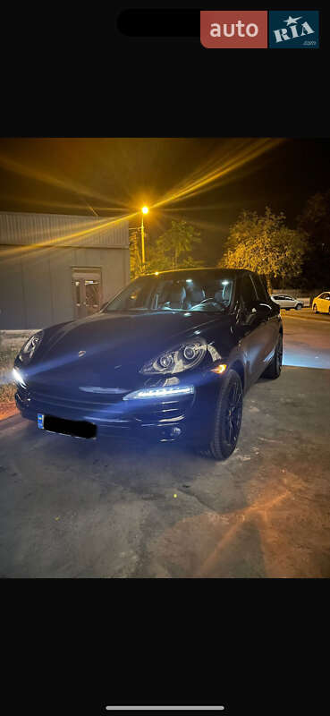 Позашляховик / Кросовер Porsche Cayenne 2014 в Дніпрі фото 9 Позашляховик / Кросовер Porsche Cayenne 2014 в Дніпрі