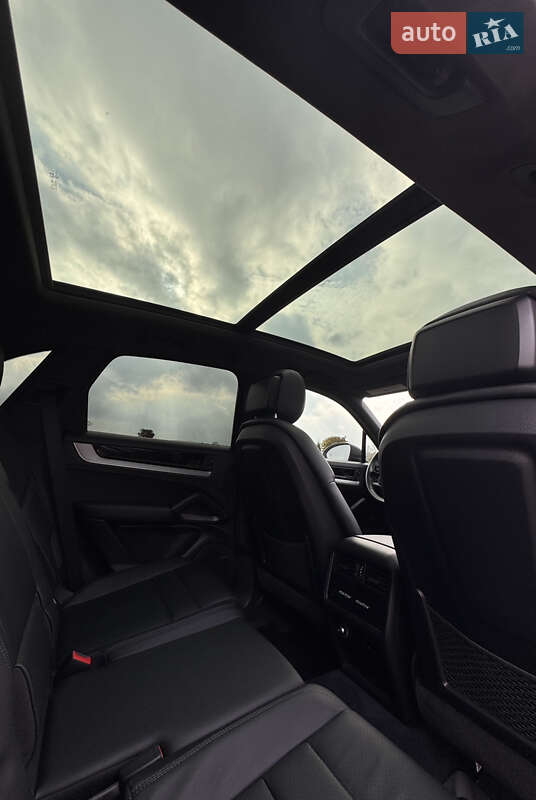 Внедорожник / Кроссовер Porsche Cayenne 2023 в Хмельницком фото 42 Внедорожник / Кроссовер Porsche Cayenne 2023 в Хмельницком