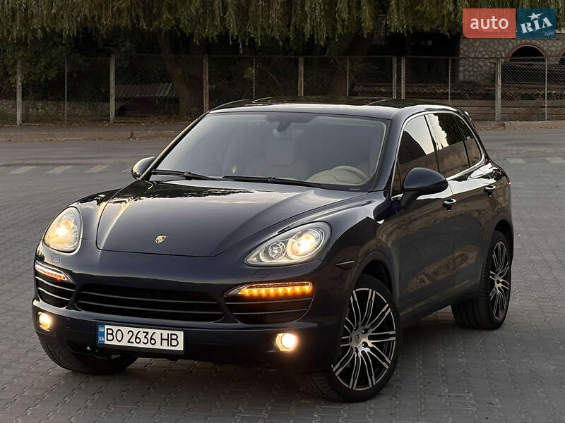 Porsche Cayenne 2011