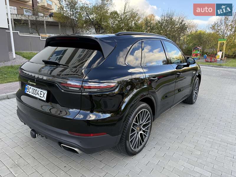 Внедорожник / Кроссовер Porsche Cayenne 2021 в Львове фото 3 Внедорожник / Кроссовер Porsche Cayenne 2021 в Львове