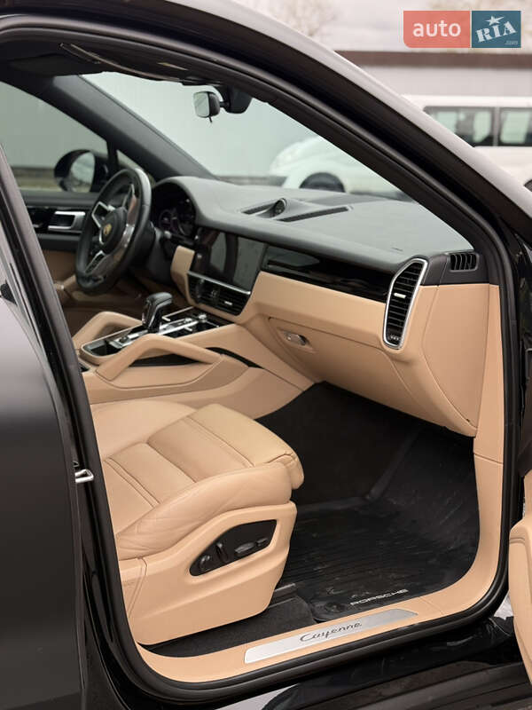 Позашляховик / Кросовер Porsche Cayenne 2022 в Києві фото 14 Позашляховик / Кросовер Porsche Cayenne 2022 в Києві