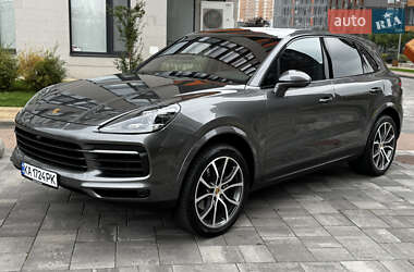 Внедорожник / Кроссовер Porsche Cayenne 2019 в Киеве