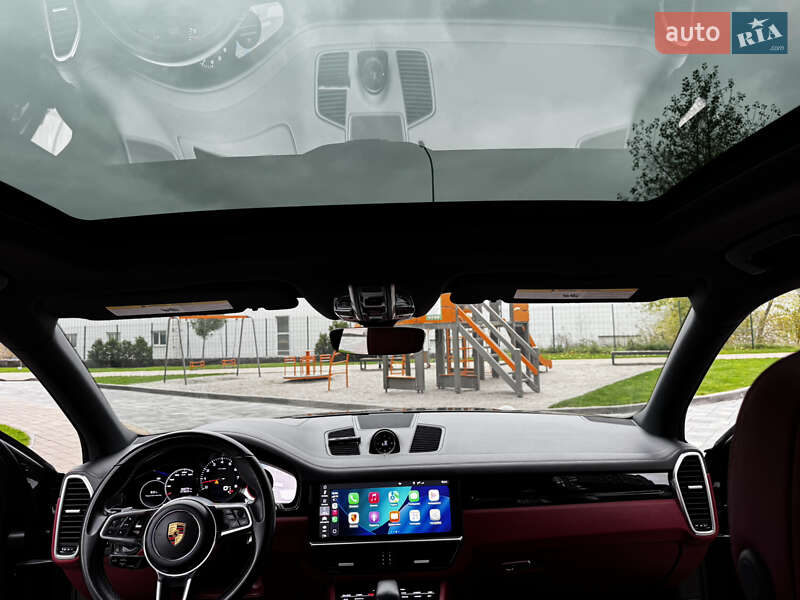 Позашляховик / Кросовер Porsche Cayenne 2019 в Києві фото 45 Позашляховик / Кросовер Porsche Cayenne 2019 в Києві