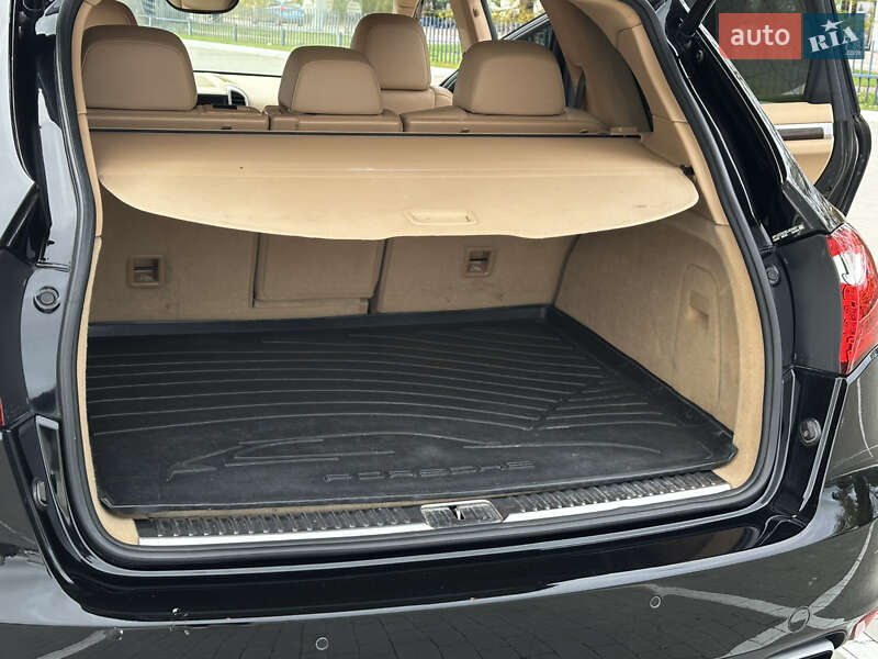 Позашляховик / Кросовер Porsche Cayenne 2013 в Одесі фото 30 Позашляховик / Кросовер Porsche Cayenne 2013 в Одесі