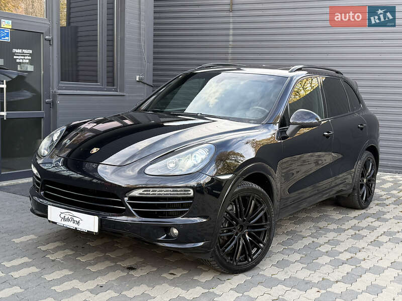 Porsche Cayenne 2012 Porsche Cayenne 2012