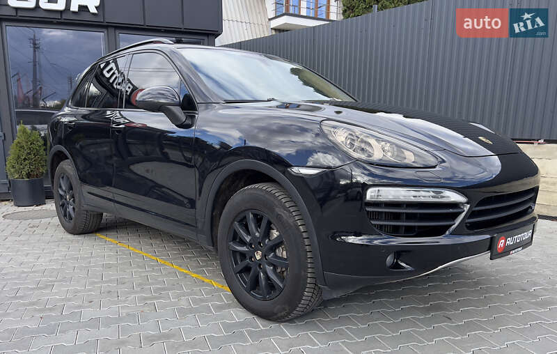 Позашляховик / Кросовер Porsche Cayenne 2011 в Чернівцях фото 20 Позашляховик / Кросовер Porsche Cayenne 2011 в Чернівцях